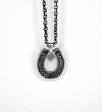 Horseshoe Up
